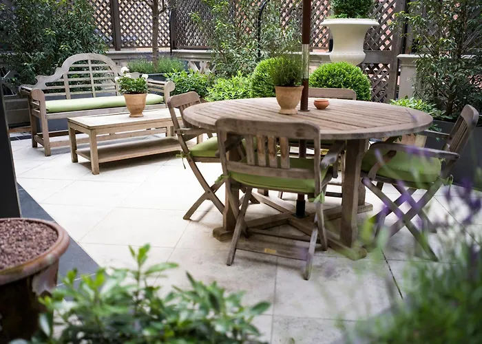 Batty Langley'S Hotel London