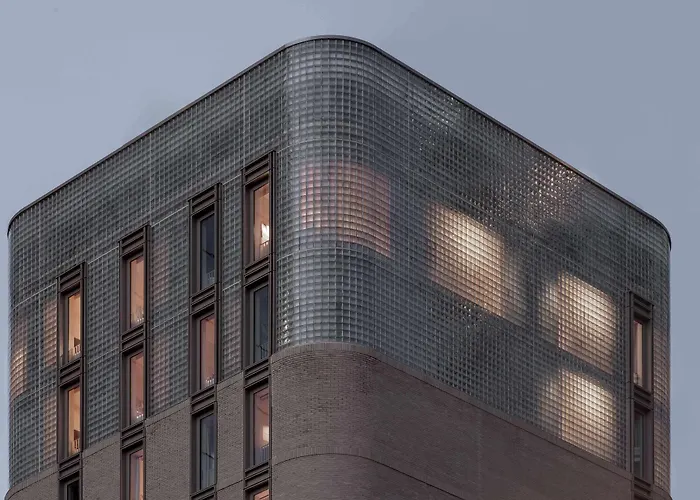 Buckle Street Studios by Locke, Aldgate Londres